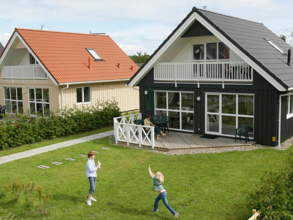 8 Person Holiday Home In Gelting Esterno foto