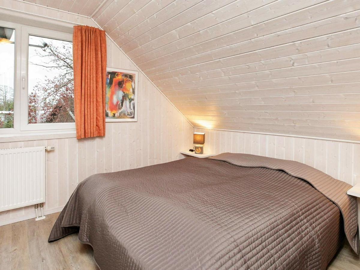 8 Person Holiday Home In Gelting Esterno foto